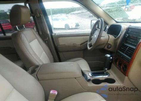 2008 Ford Explorer Eddie Bauer из США, поврежденный, VIN 1FMEU64E68UA50596